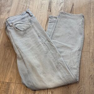 American Eagle Mom Straight Jean